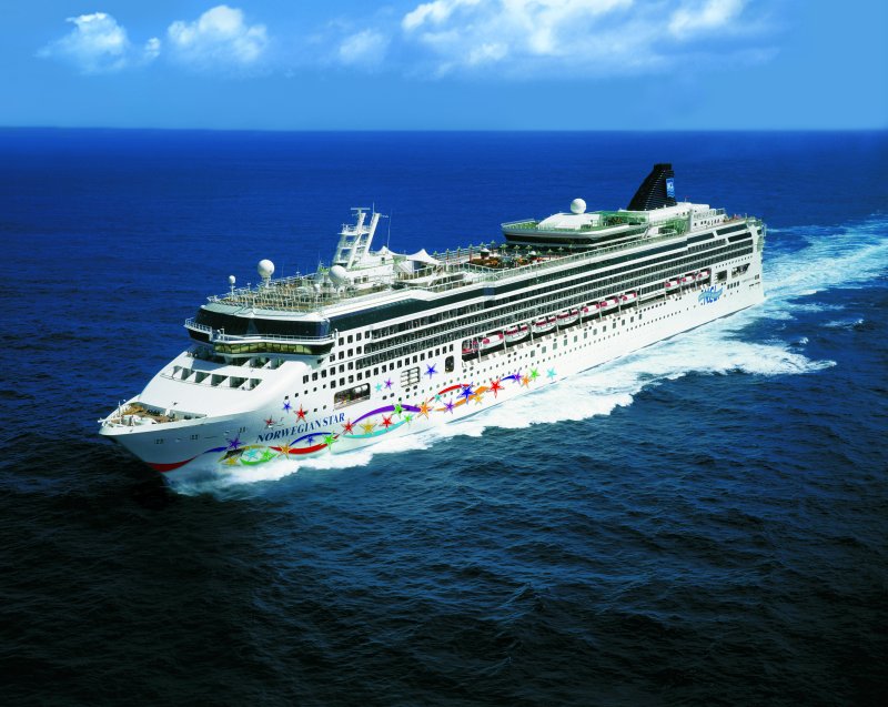 Du betrachtest gerade Gemeinsam durch neue Gewässer: Norwegian Cruise Line sichert Reisebüro-Provisionen