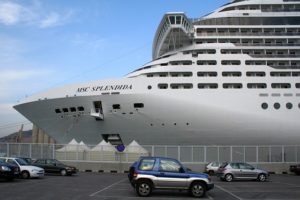 Read more about the article MSC Cruises nimmt als erste internationale Reederei den Kreuzfahrtbetrieb ab Barcelona wieder auf