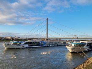 Mehr über den Artikel erfahren Neues Flaggschiff von VIVA Cruises: Shiri Gordon wird Taufpatin der VIVA TWO