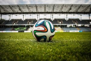 Mehr über den Artikel erfahren AIDA Cruises holt prominente Fußballexperten zur UEFA EURO 2024™ an Bord